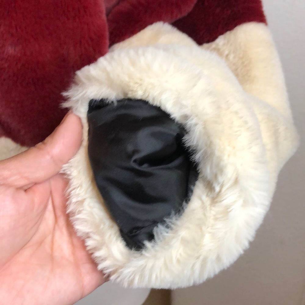 Coat - Picture 4 of 4